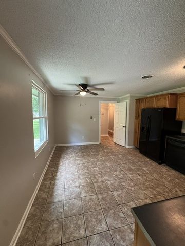 315 Pioneer Dr, Smyrna, TN 37167