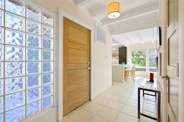 208 Alta Vista, Santa Fe, NM 87505