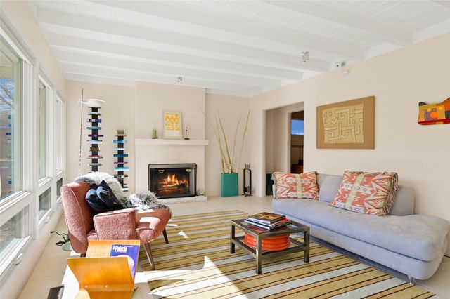 208 Alta Vista, Santa Fe, NM 87505