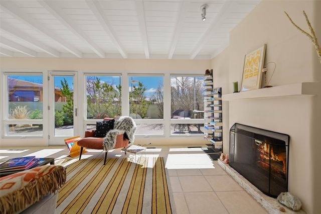 208 Alta Vista, Santa Fe, NM 87505