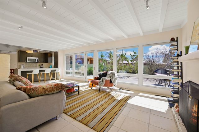 208 Alta Vista, Santa Fe, NM 87505