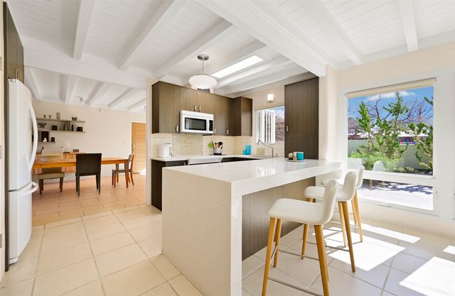 208 Alta Vista, Santa Fe, NM 87505