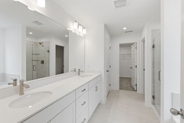 1034 Lionheart Drive, Hermitage, TN 37076