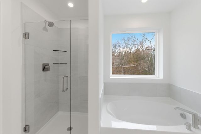 1034 Lionheart Drive, Hermitage, TN 37076