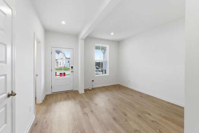 1034 Lionheart Drive, Hermitage, TN 37076