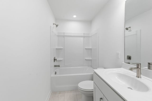 1034 Lionheart Drive, Hermitage, TN 37076