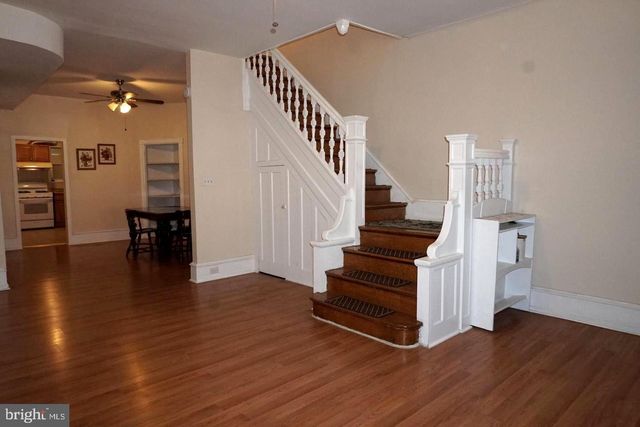 5 S 44TH ST, Philadelphia, PA 19104