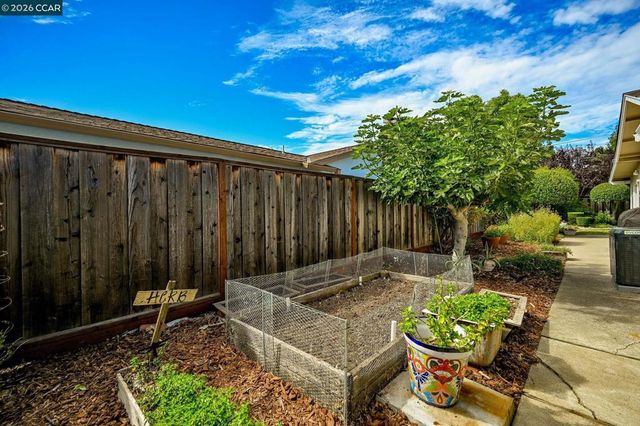 4268 Orangewood Ct, Concord, CA 94521