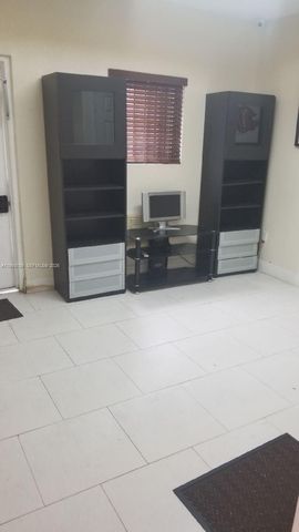 1701 W 37th St, Hialeah, FL 33012