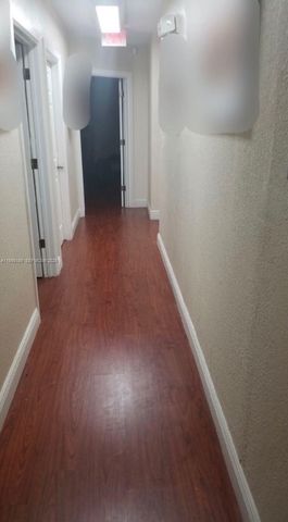 1701 W 37th St, Hialeah, FL 33012