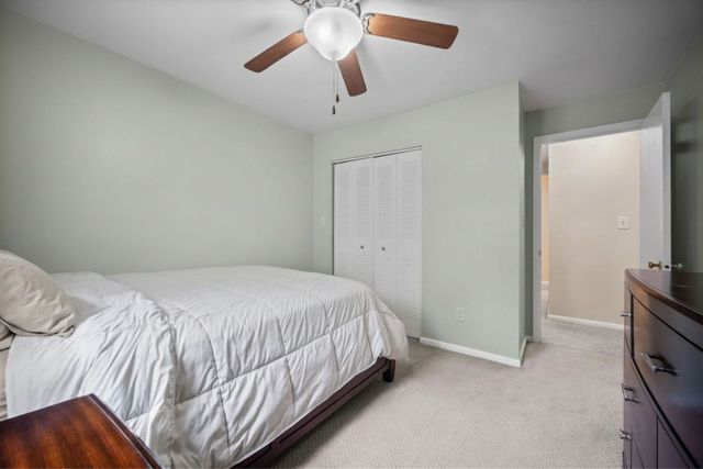 2673 BINGHAM DRIVE, Upper St Clair, PA 15241
