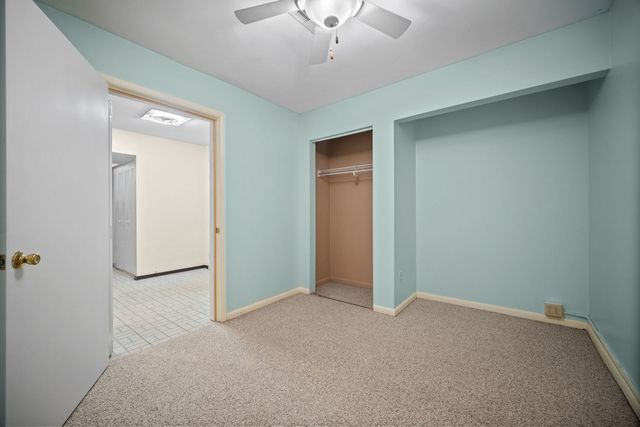 2673 BINGHAM DRIVE, Upper St Clair, PA 15241