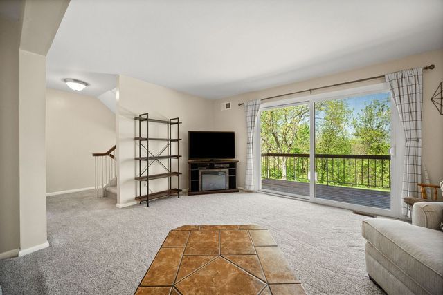 2673 BINGHAM DRIVE, Upper St Clair, PA 15241