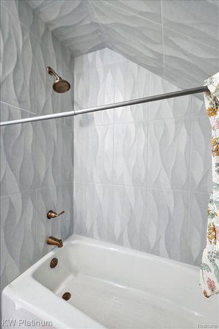 8658 Marsh Road, Clay Township, MI 48001