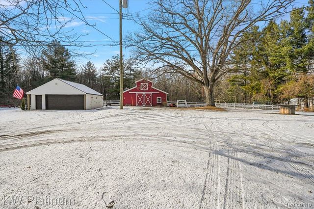 8658 Marsh Road, Clay Township, MI 48001