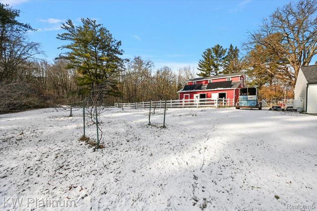 8658 Marsh Road, Clay Township, MI 48001