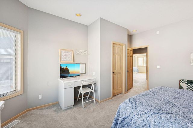 2065 Woodstone Court, Victoria, MN 55386