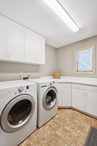 2065 Woodstone Court, Victoria, MN 55386