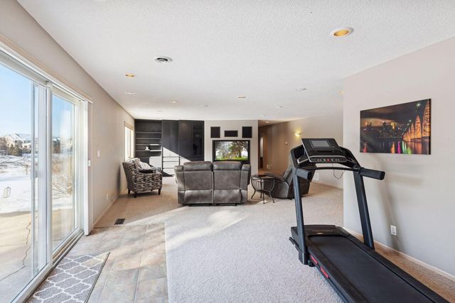 2065 Woodstone Court, Victoria, MN 55386