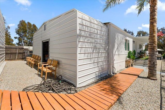18306 Oleander Street, Lake Elsinore, CA 92532
