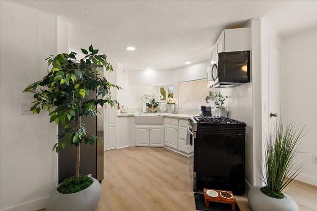 18306 Oleander Street, Lake Elsinore, CA 92532