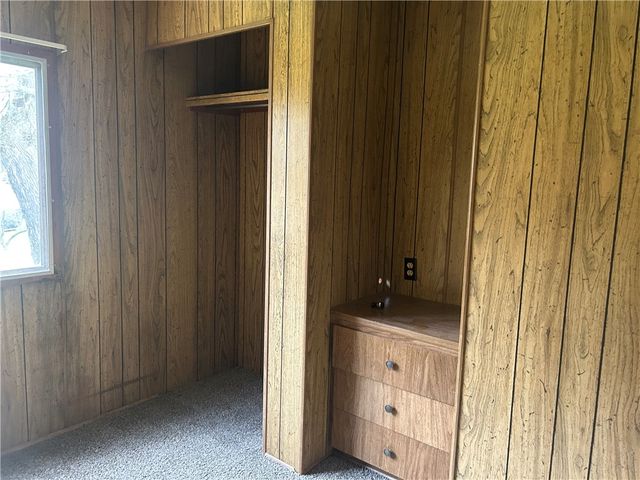 439 Hall Rd, Clay Twp, PA 16001