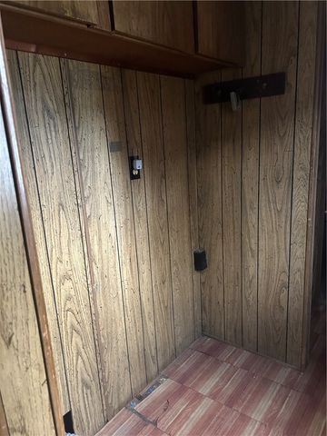 439 Hall Rd, Clay Twp, PA 16001