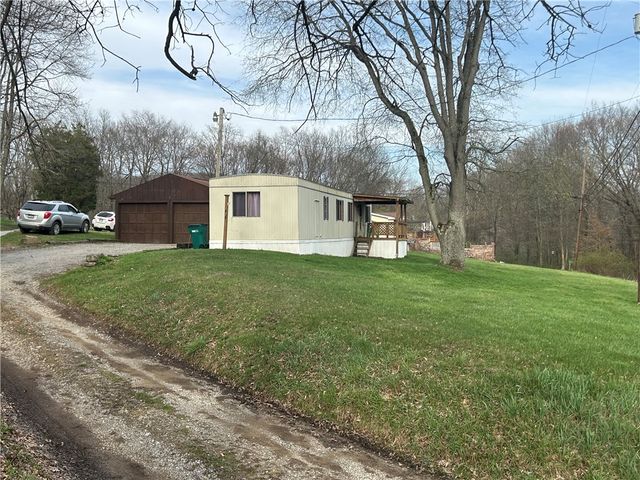 439 Hall Rd, Clay Twp, PA 16001