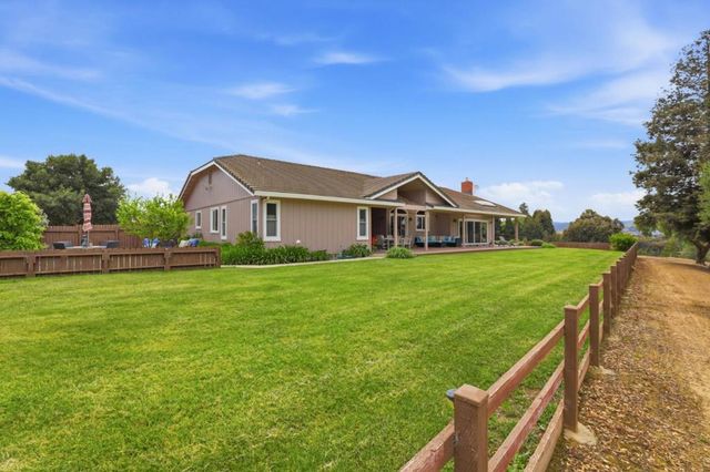 9508 Sugar Babe Drive, Gilroy, CA 95020