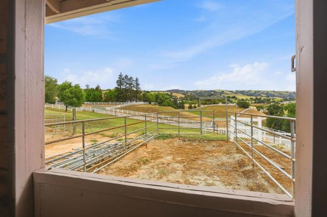 9508 Sugar Babe Drive, Gilroy, CA 95020