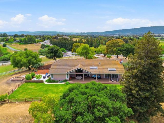 9508 Sugar Babe Drive, Gilroy, CA 95020