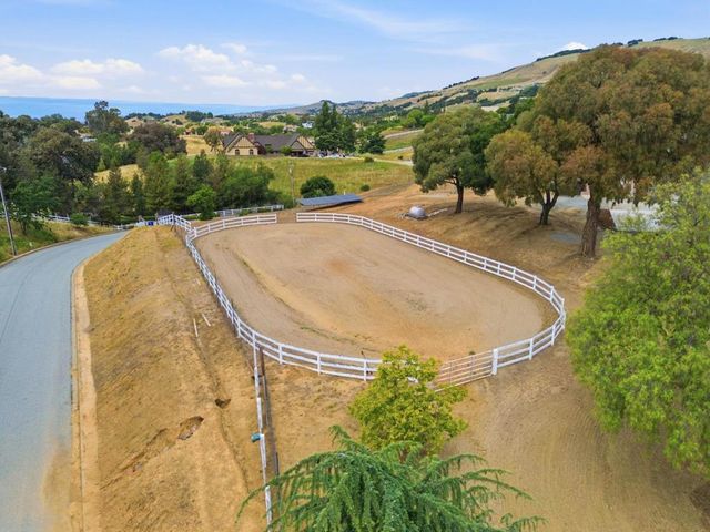 9508 Sugar Babe Drive, Gilroy, CA 95020