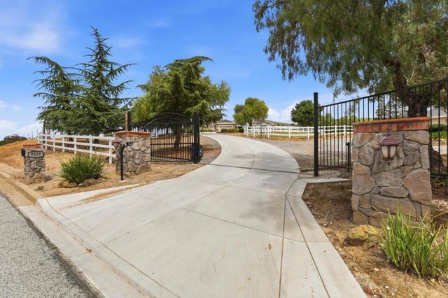 9508 Sugar Babe Drive, Gilroy, CA 95020