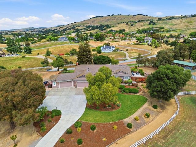 9508 Sugar Babe Drive, Gilroy, CA 95020