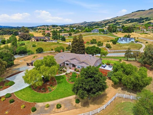 9508 Sugar Babe Drive, Gilroy, CA 95020