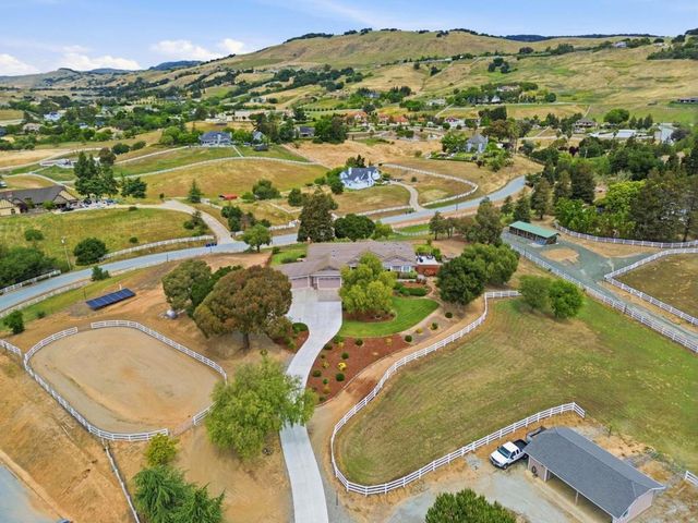 9508 Sugar Babe Drive, Gilroy, CA 95020