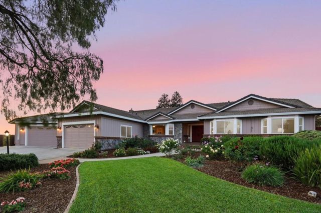 9508 Sugar Babe Drive, Gilroy, CA 95020