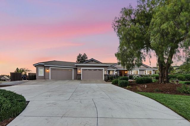 9508 Sugar Babe Drive, Gilroy, CA 95020