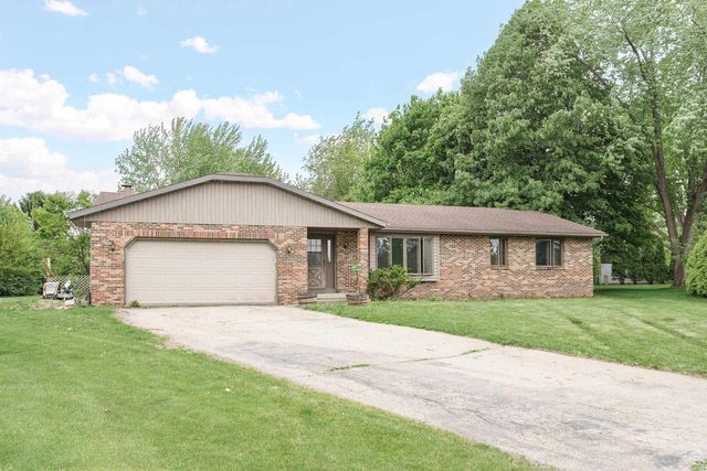 704 Meadow Court, Deforest, WI 53532
