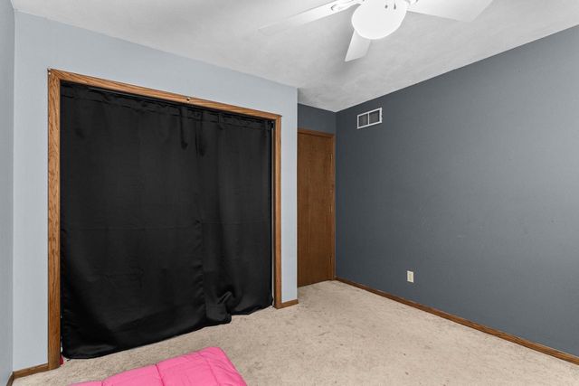 704 Meadow Court, Deforest, WI 53532