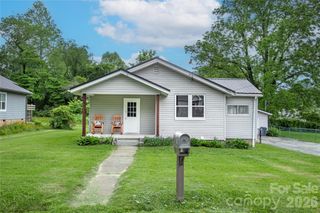 154 Burrell Avenue, Brevard, NC 28712