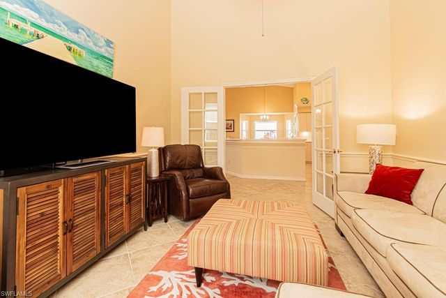 2256 Heritage Greens DR, Naples, FL 34119