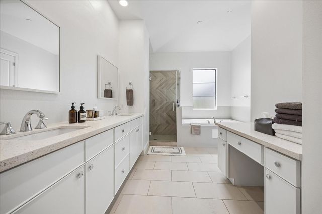 2423 Waugh Drive, Houston, TX 77006