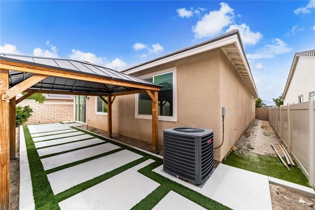 32567 Richardson, Menifee, CA 92584