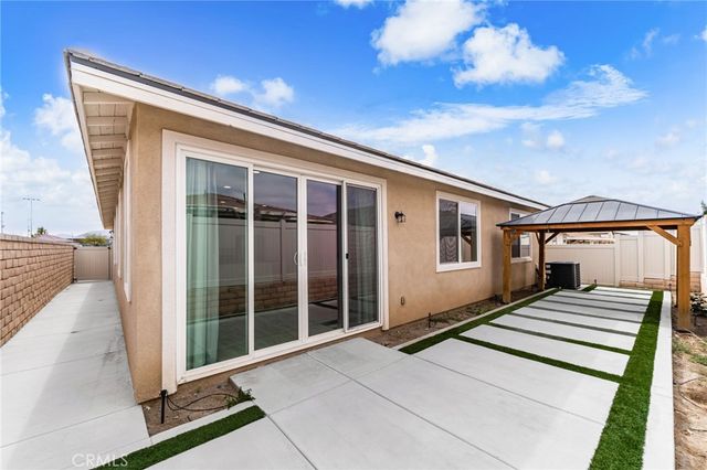 32567 Richardson, Menifee, CA 92584