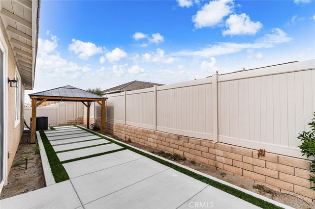 32567 Richardson, Menifee, CA 92584