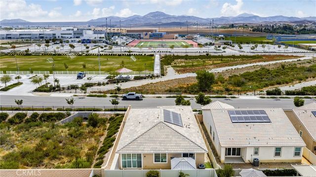 32567 Richardson, Menifee, CA 92584