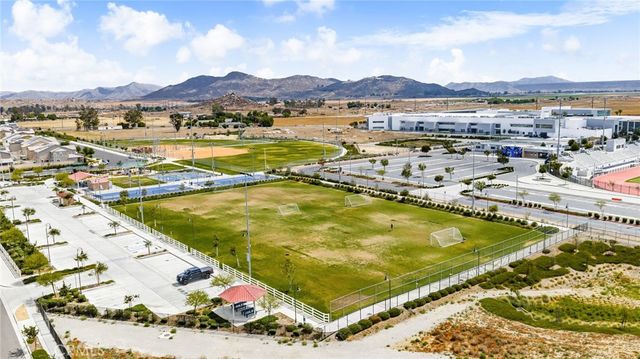 32567 Richardson, Menifee, CA 92584