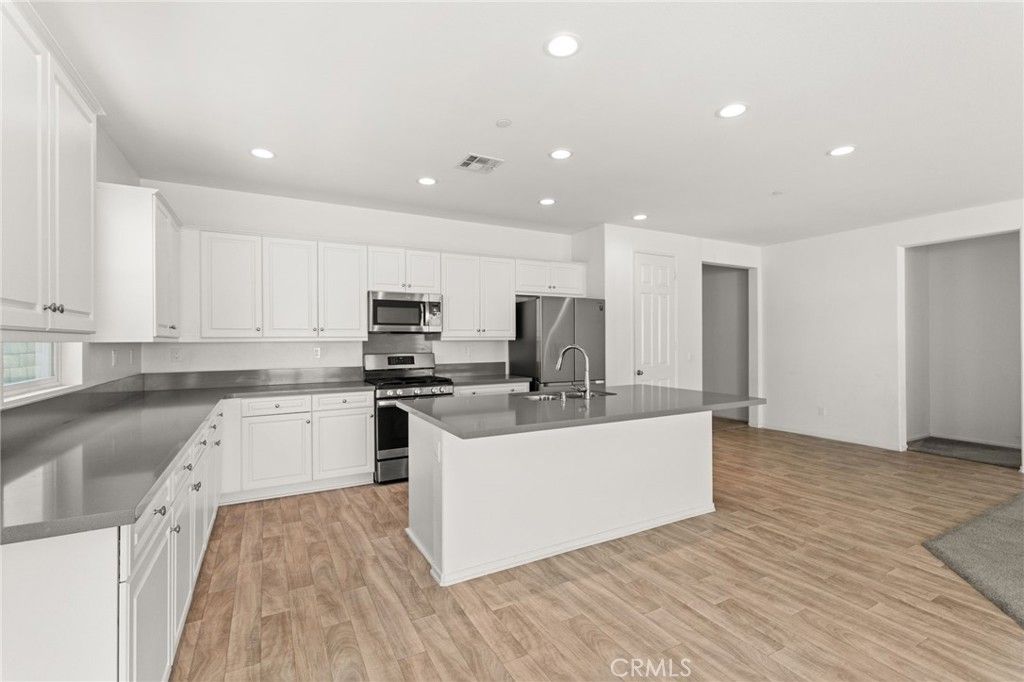 32567 Richardson, Menifee, CA 92584 — photo 5