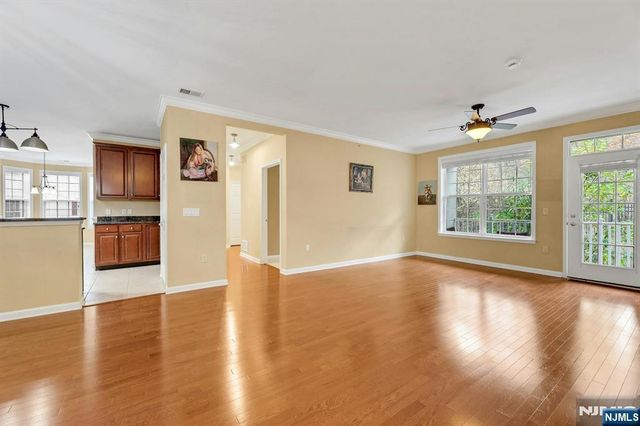 6 Cliff Road D2, Woodland Park, NJ 07424